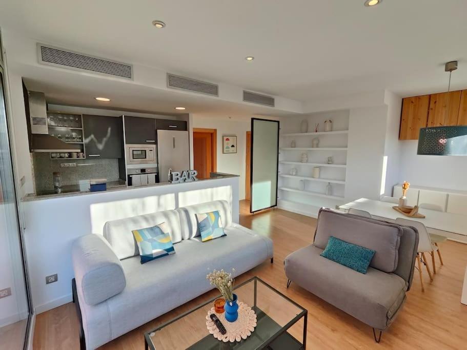 Large Terrace Luxury Apartment Sant Adria de Besos Ngoại thất bức ảnh